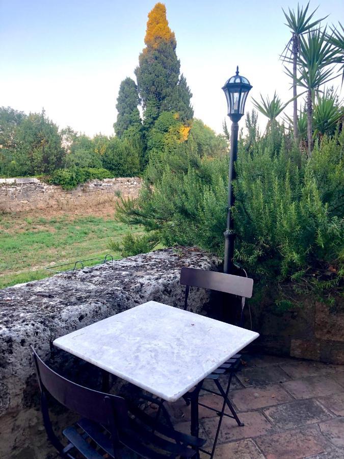 Au Bout Du Pre Hotel Pézenas Eksteriør billede